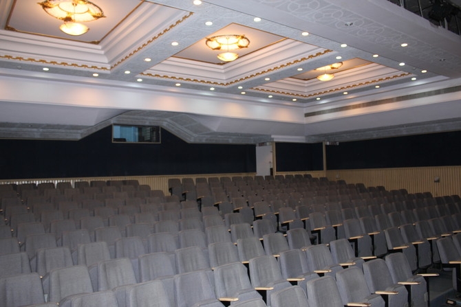 Air Conditioned Auditorium : Photography By Venkatesh A.G.